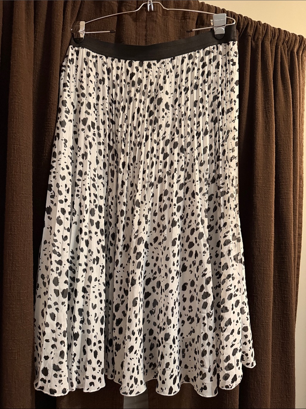 WD.NY Black and White Pleated Animal-Print Pleated Skirt